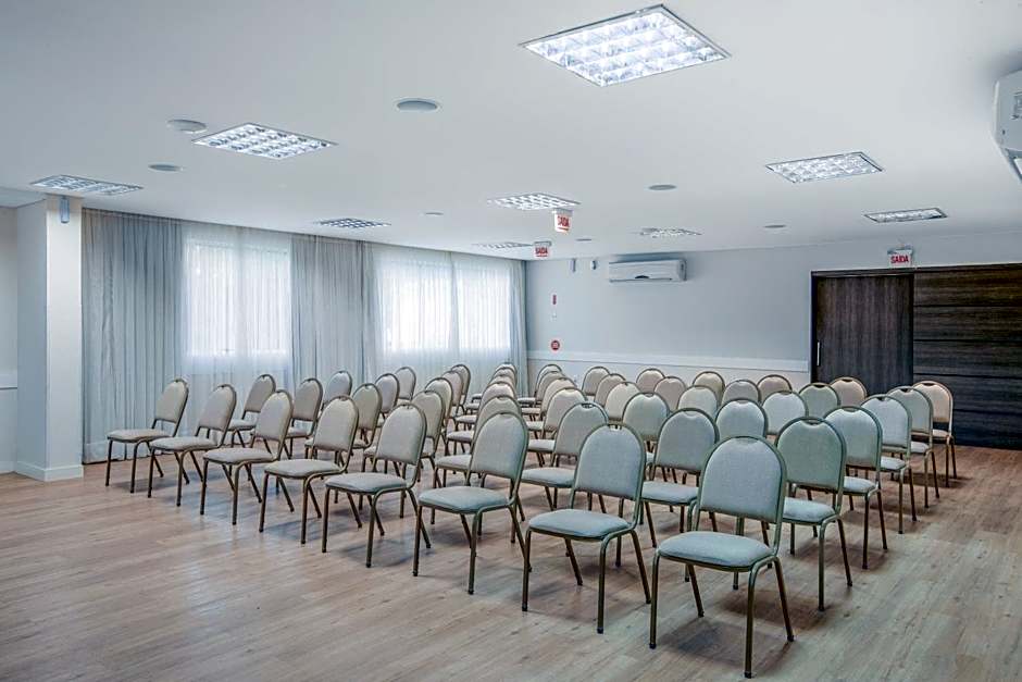 Iate Hotel Centro Florianópolis by RB Hotelaria