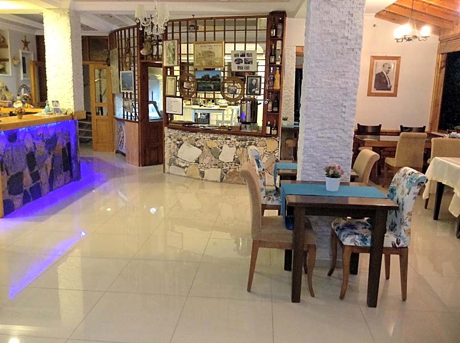 Hotel Mola