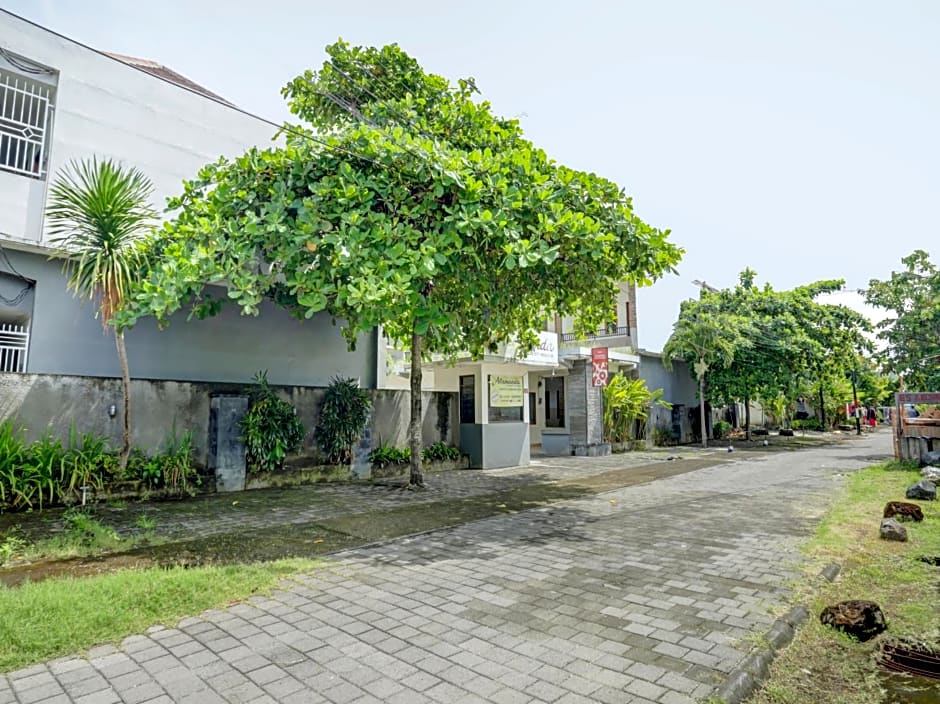 OYO Flagship 90754 Alamanda Guesthouse