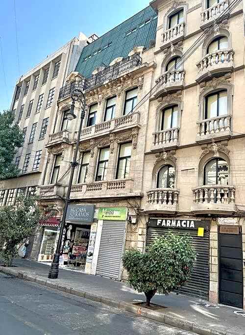 305 Dwntn Apt With AC and balconies fits 6 Rooftop