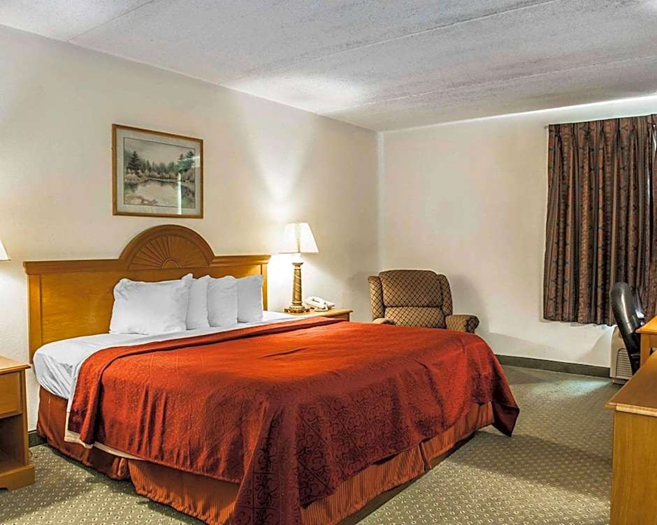Quality Inn Rochester South