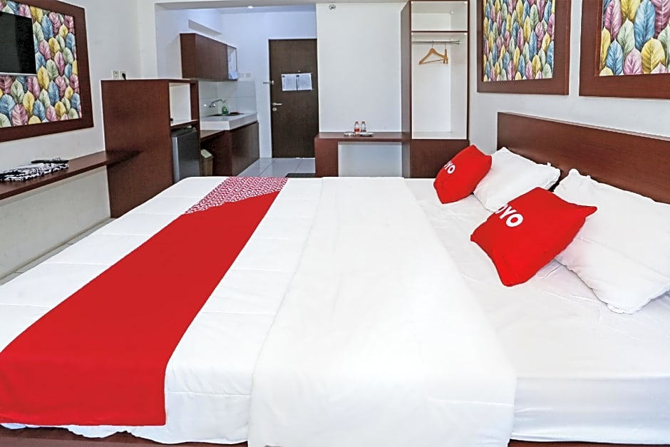 OYO 92317 Apartment Riverview By Alima View