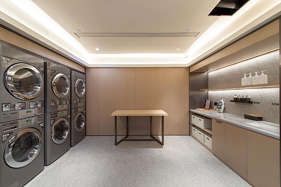 JI Hotel Xiangyang Dongjin Minfa Century Plaza