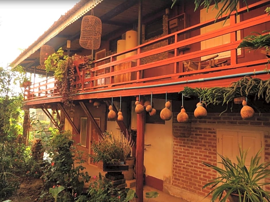 Teak Wood Hotel