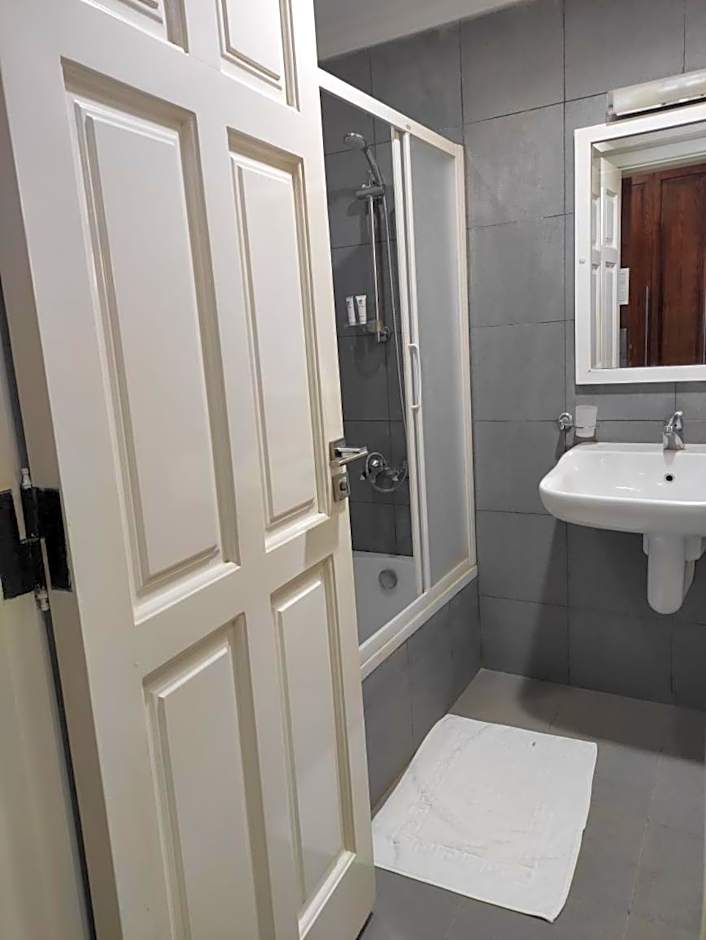 E-Just Hotel Borg El Arab