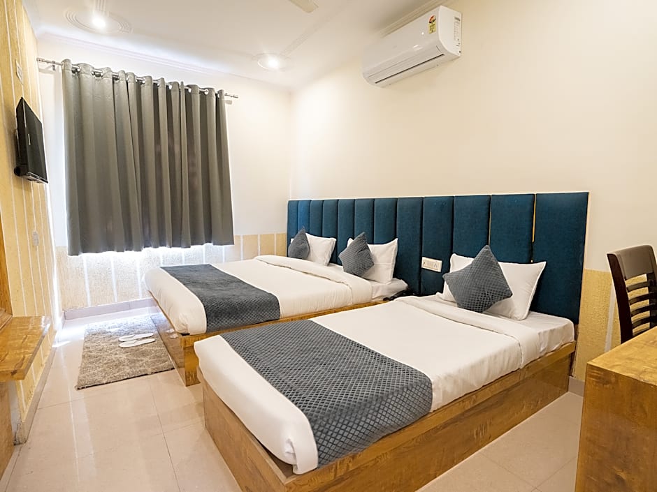 Moustache Hostel Agra