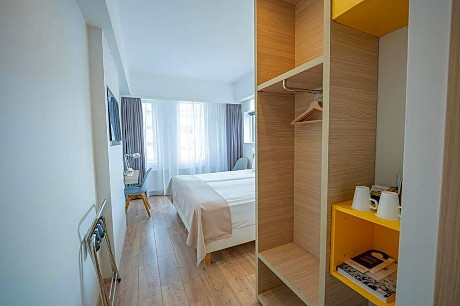 Storm Hotel by Keahotels