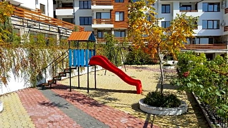 Festa Gardenia Hills
