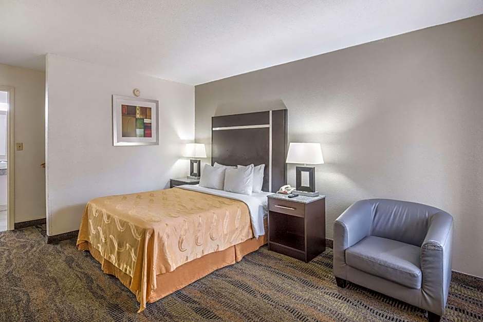 Quality Inn & Suites Conference Center Thomasvilee