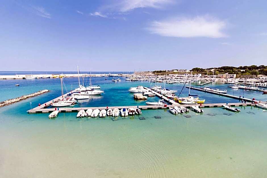 Near The Beach And The Center Of Otranto - Apartment Eleonora 5 Places