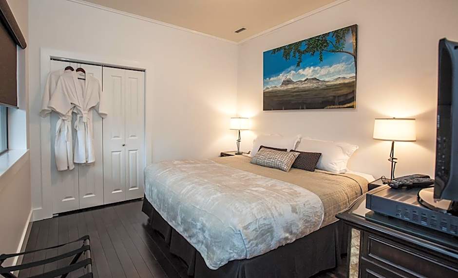 Alpenglow Penthouse by Revelstoke Vacations