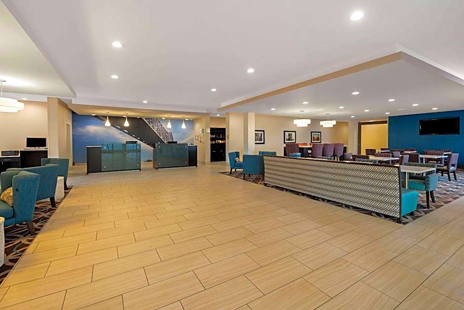 La Quinta Inn & Suites by Wyndham West Monroe