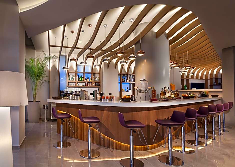 Blue Lagoon City Hotel