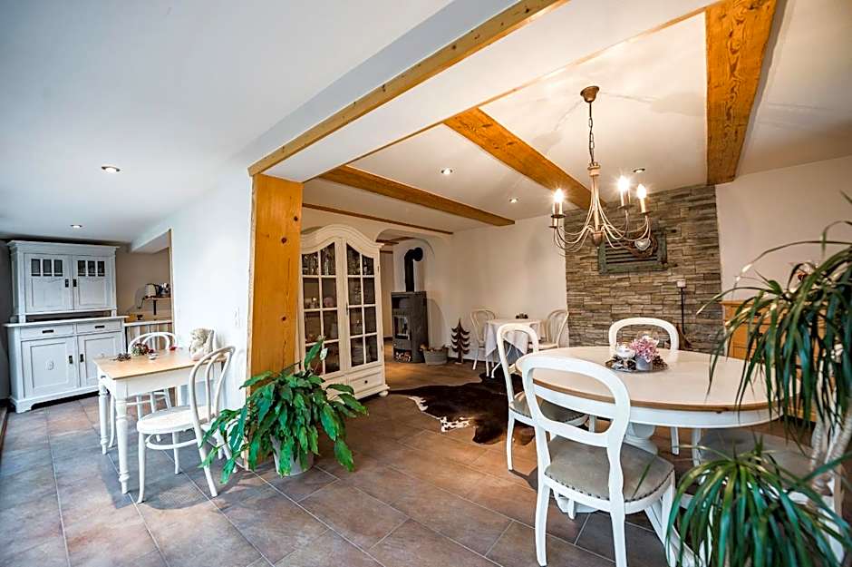 B3 Boutique-Bed&Breakfast