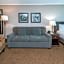 Campus Tower Suite Hotel