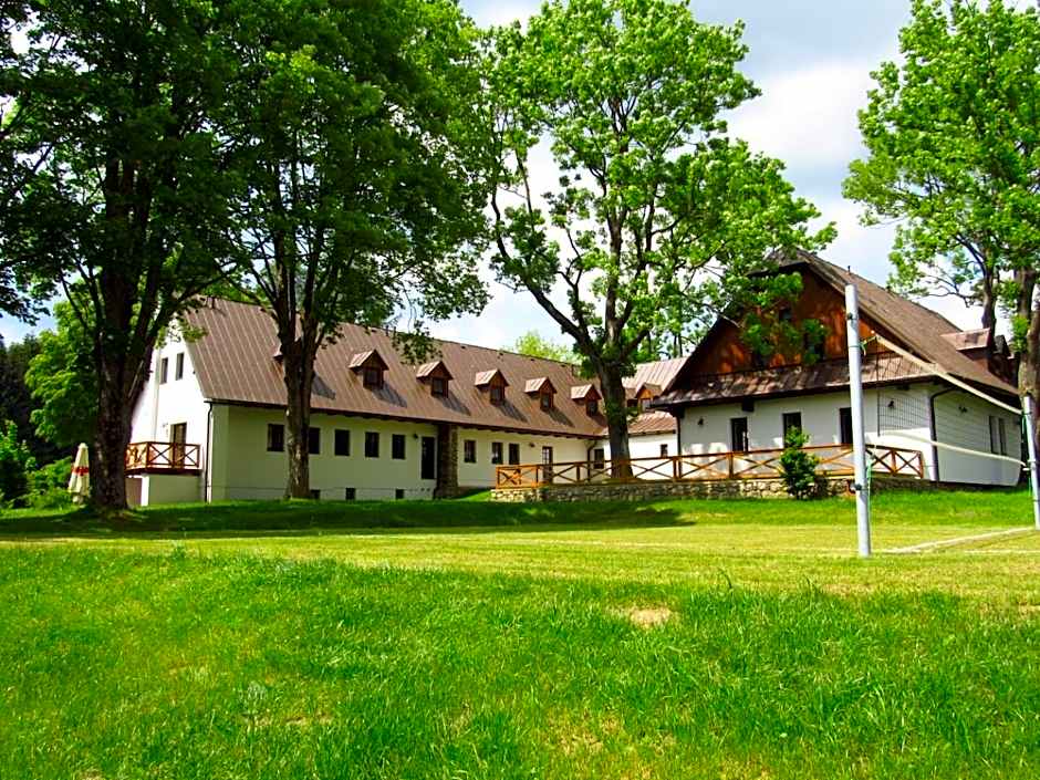 Rodinný hotel Pod Bílou skálou