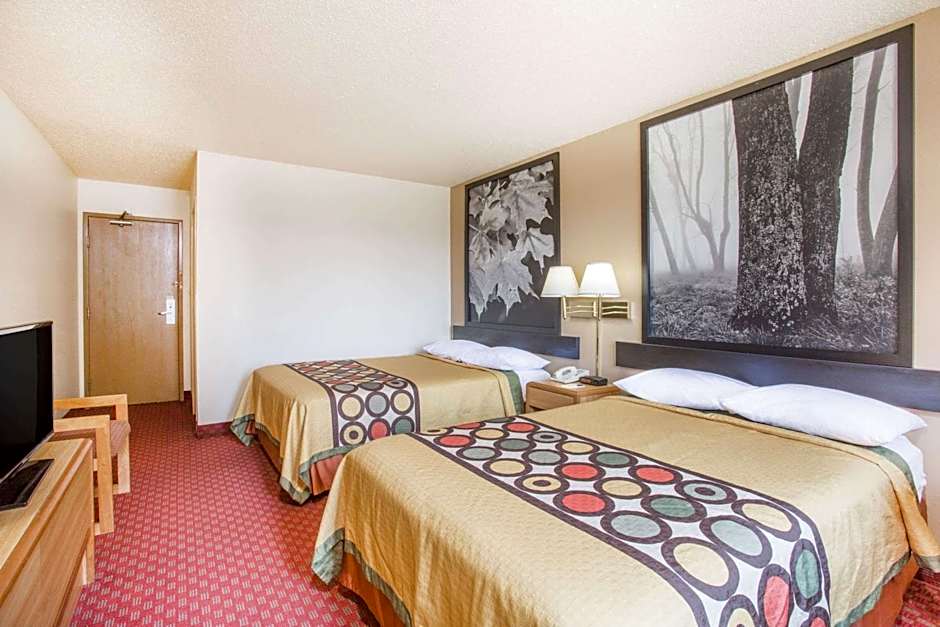 Super 8 by Wyndham Lexington VA