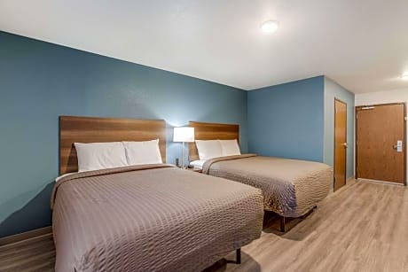 Standard Queen Room with Two Queen Beds - Non-Smoking