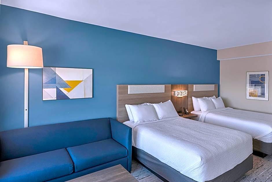 Holiday Inn Express & Suites Fort Walton Beach - Eglin Area By IHG