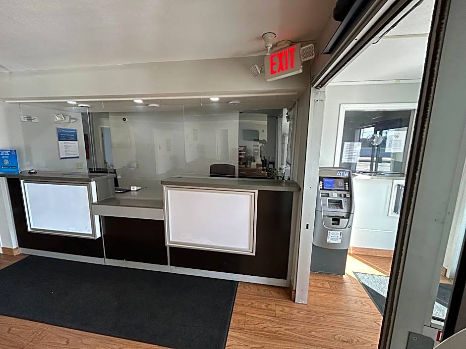 Motel 6 Denham Springs, LA