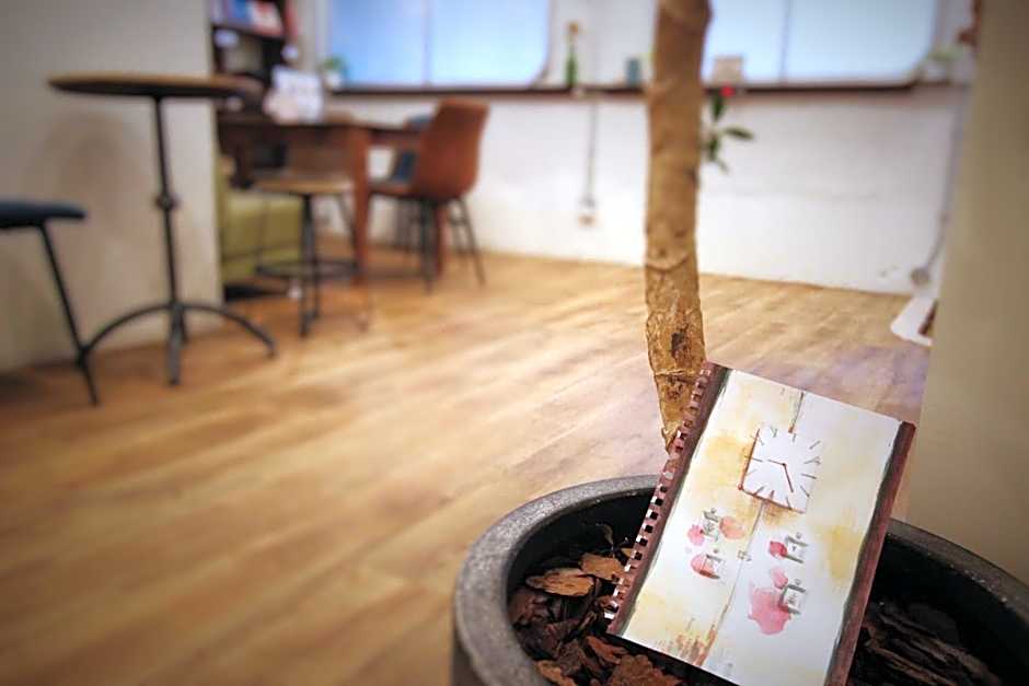 Hostel TOKI