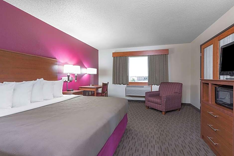 AmericInn by Wyndham Baldwin