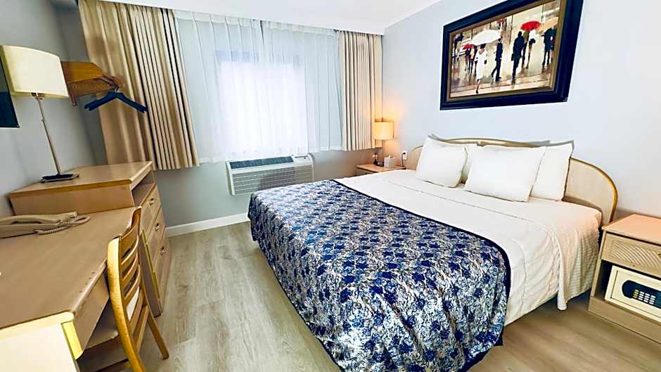 Flushing Central Hotel