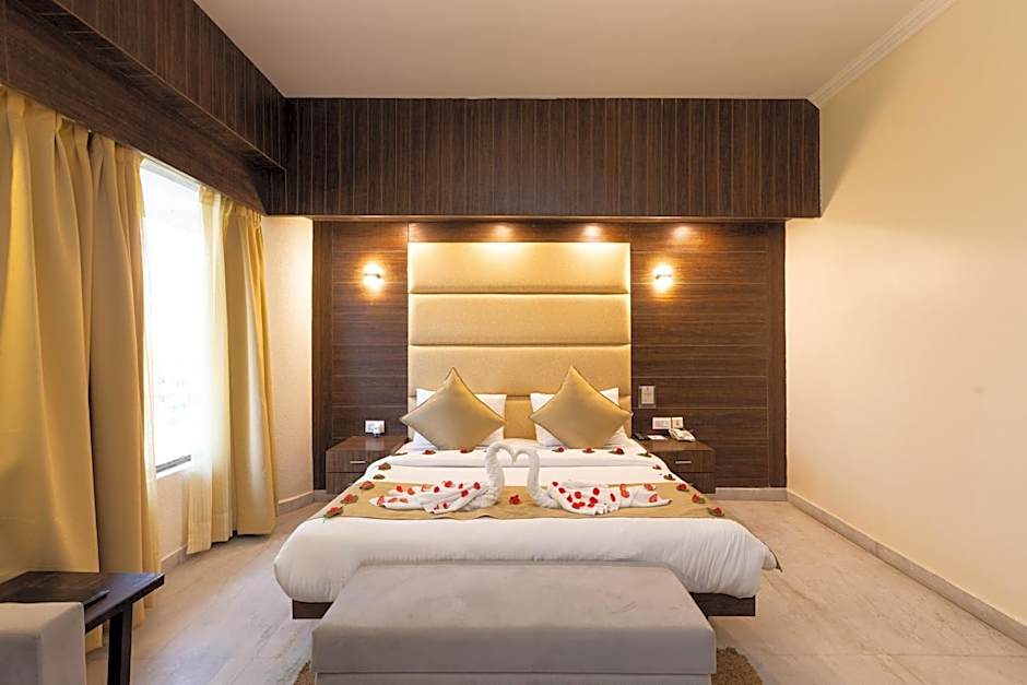 Foto 1 dari 10 — 1 Queen Bed, Balcony