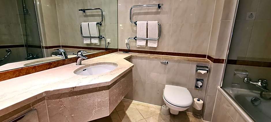 Manor Of Groves Hotel, Golf & Health Club