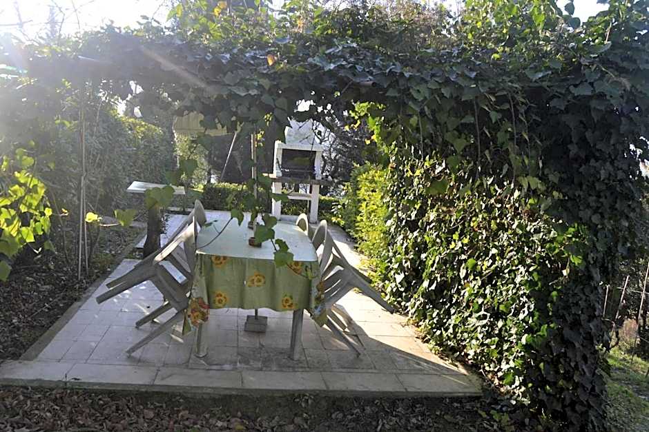 Appartamento con piscina e tennis