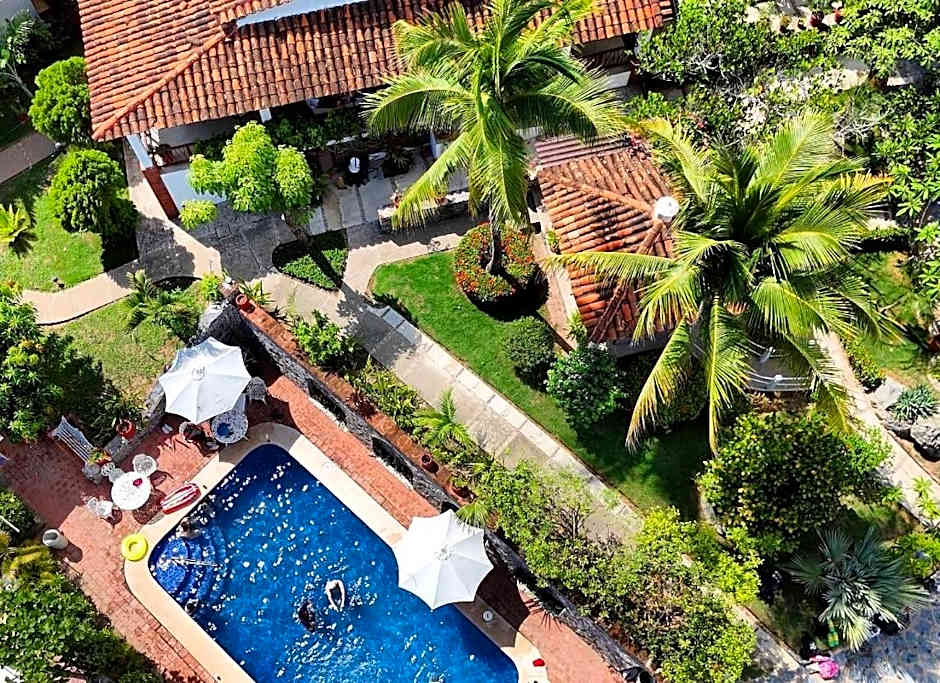 Hotel Villas Ema