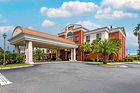 Comfort Suites Savannah North