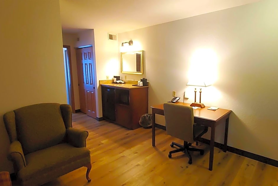 Wingate by Wyndham Youngstown - Austintown