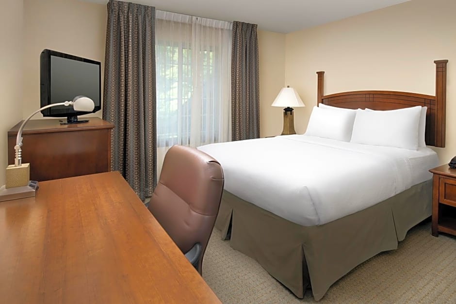 Staybridge Suites North Brunswick By IHG