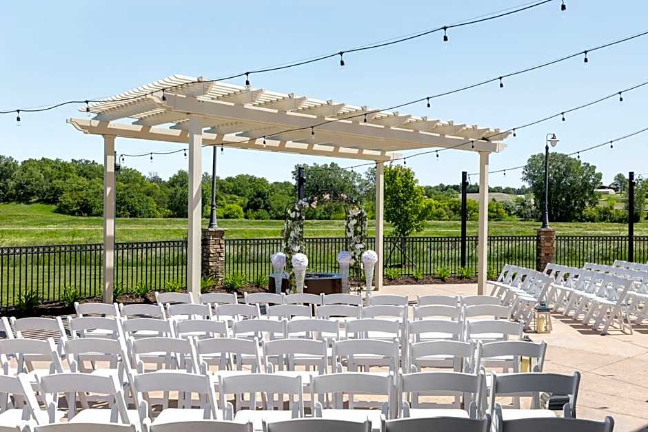 Courtyard by Marriott Omaha Bellevue at Beardmore Event Center