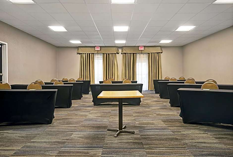 Homewood Suites By Hilton Charlotte/Ayrsley