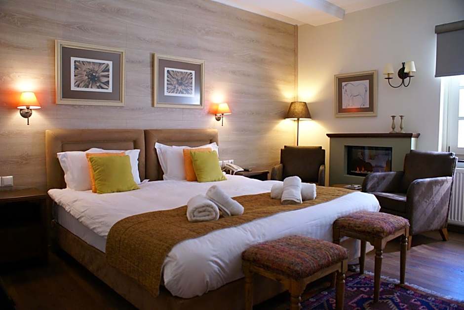 Gamila Rocks Mountain Hotel