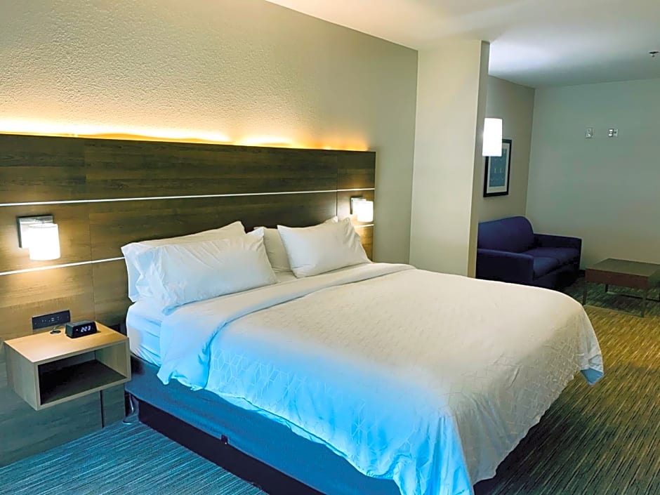 Holiday Inn Express & Suites Corpus Christi, an IHG Hotel