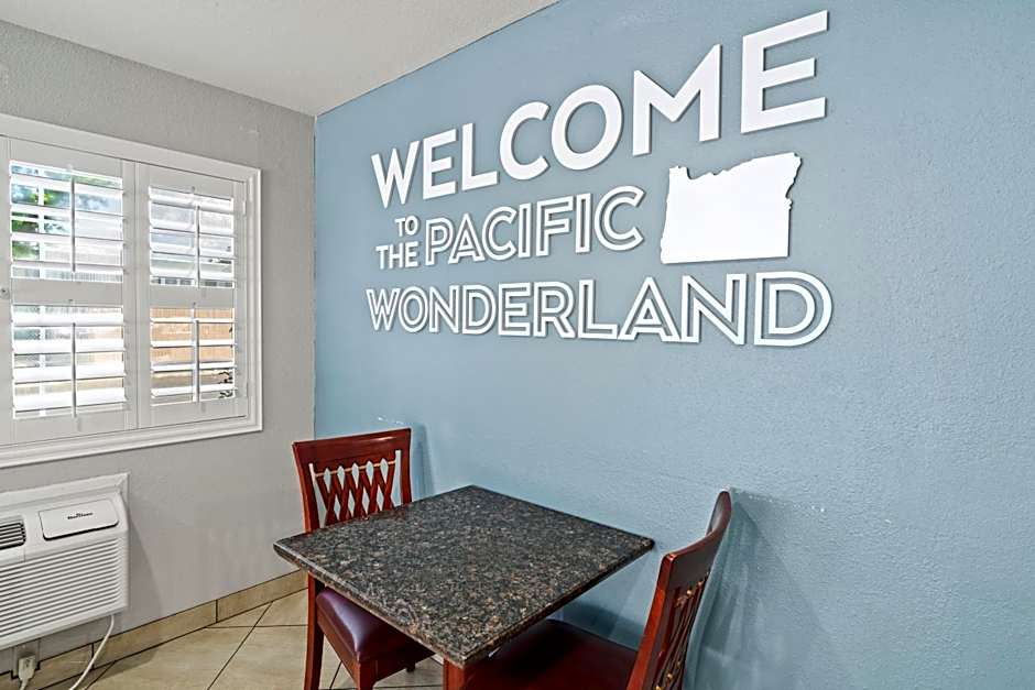 Travelers Inn Medford