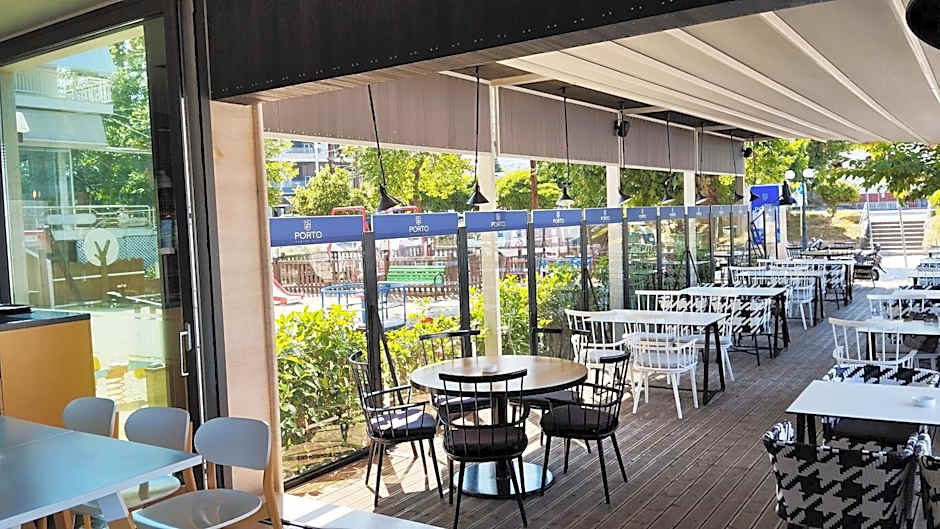 Porto Marine Hotel