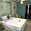 Villa Anjing 2