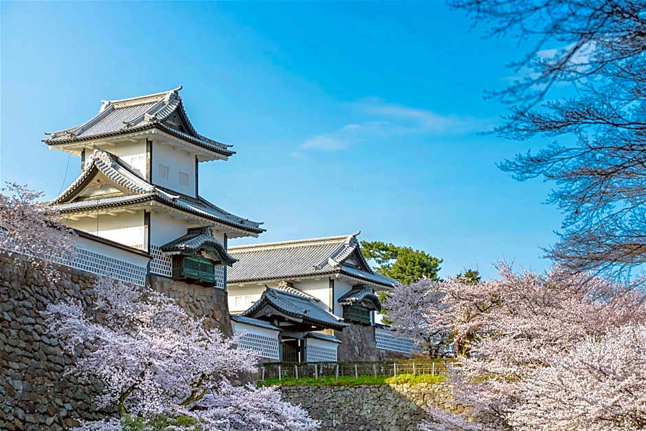 Minn Kanazawa