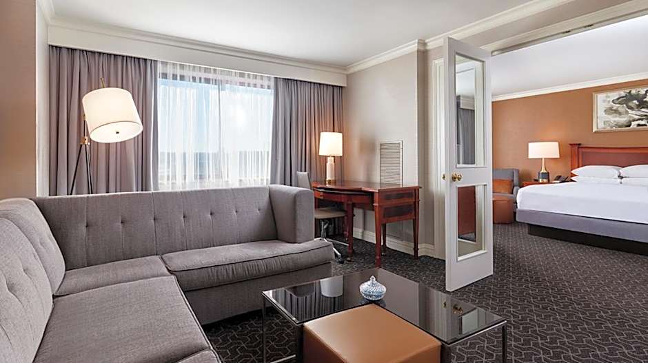 Hilton Short Hills