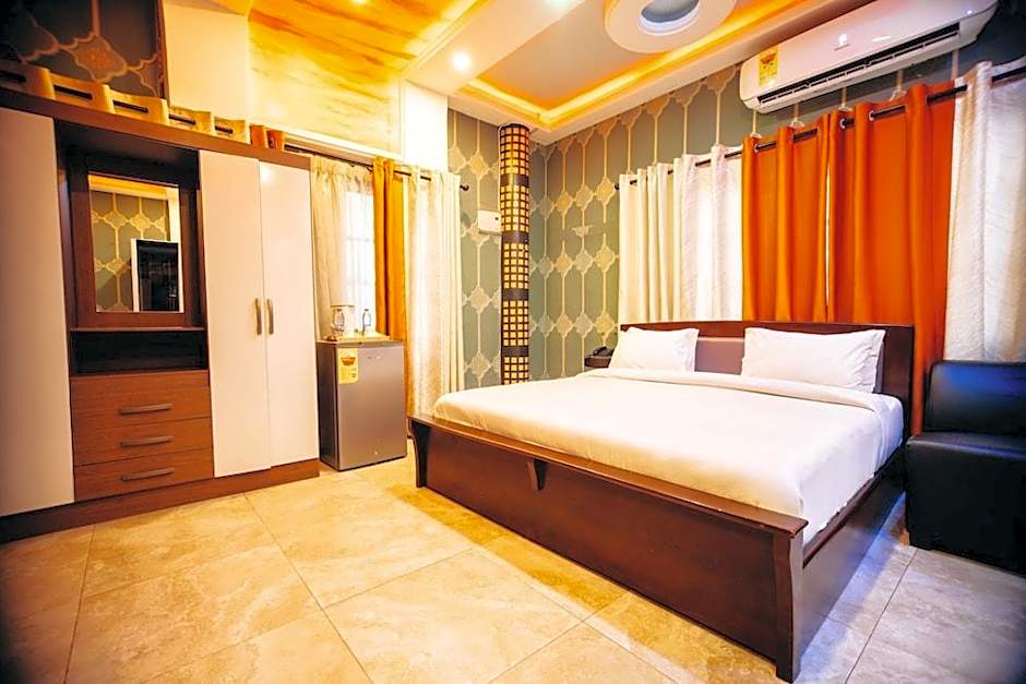 Plus 33 Hotel