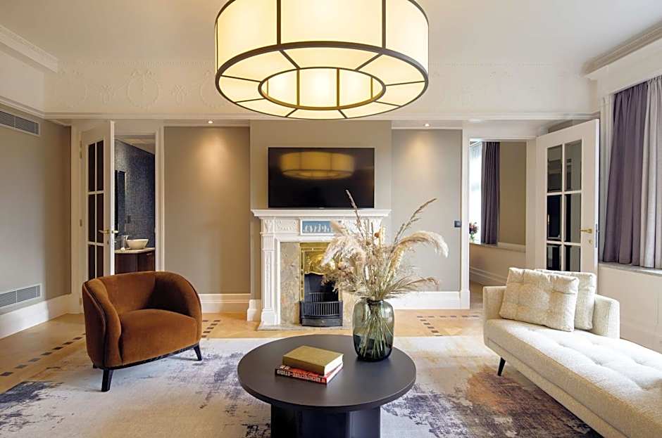 DoubleTree By Hilton Brussels City