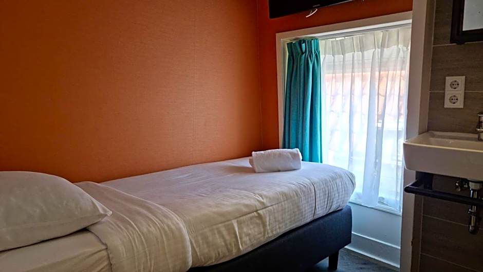 Budget Hotel Tourist Inn