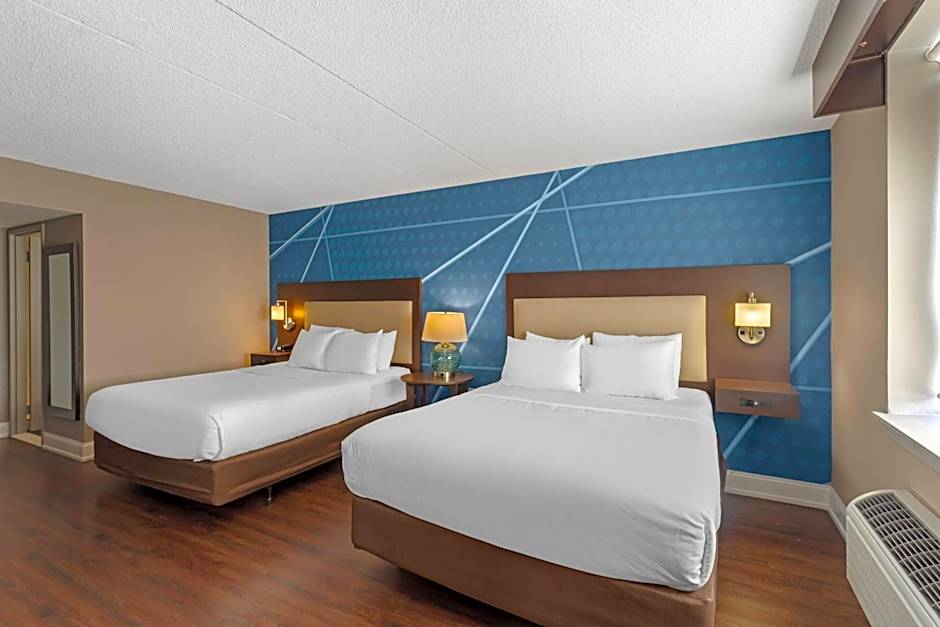 Comfort Inn & Suites Pottstown Eastern Gateway