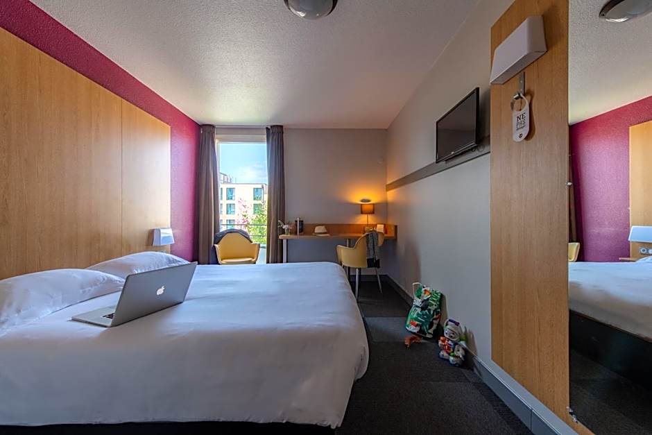B&B HOTEL La Rochelle Centre 3 étoiles