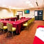 Holiday Inn Express & Suites Elkton - University Area By IHG