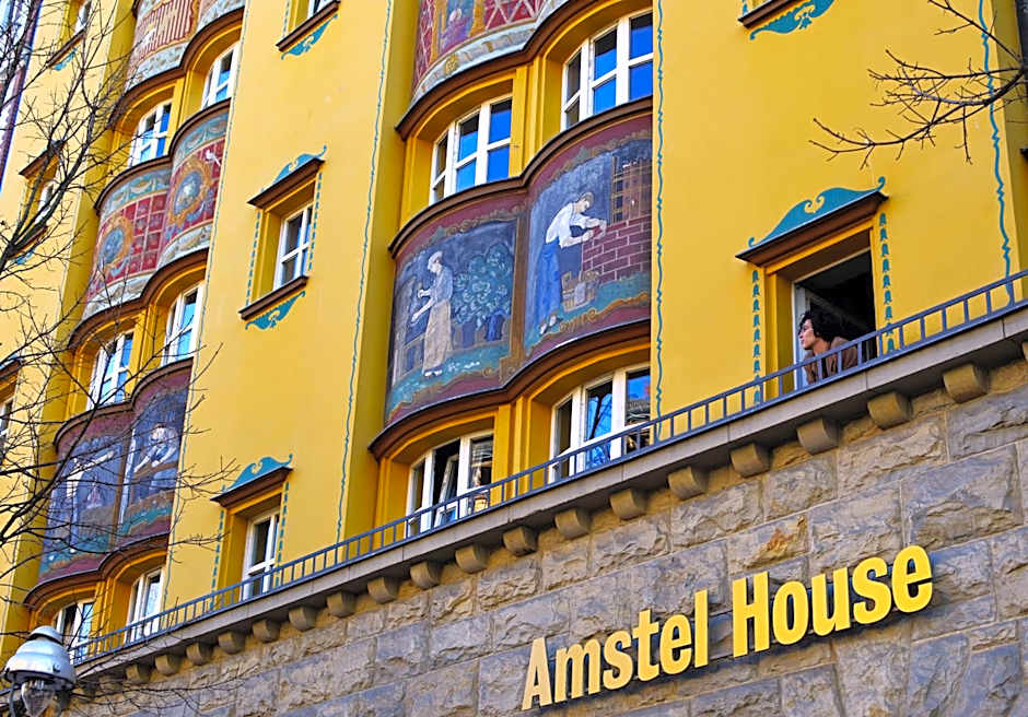 Amstel House Hostel